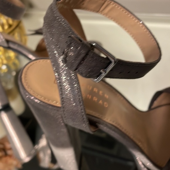 **SOLD ON MERCARI**Lauren Conrad NWOT Azalea metallic bow tie chunky heels - Picture 6 of 7